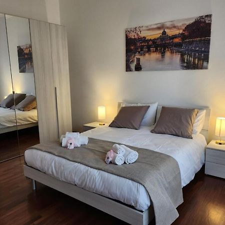 Casa Su Colosseo San Giovanni Рим Экстерьер фото