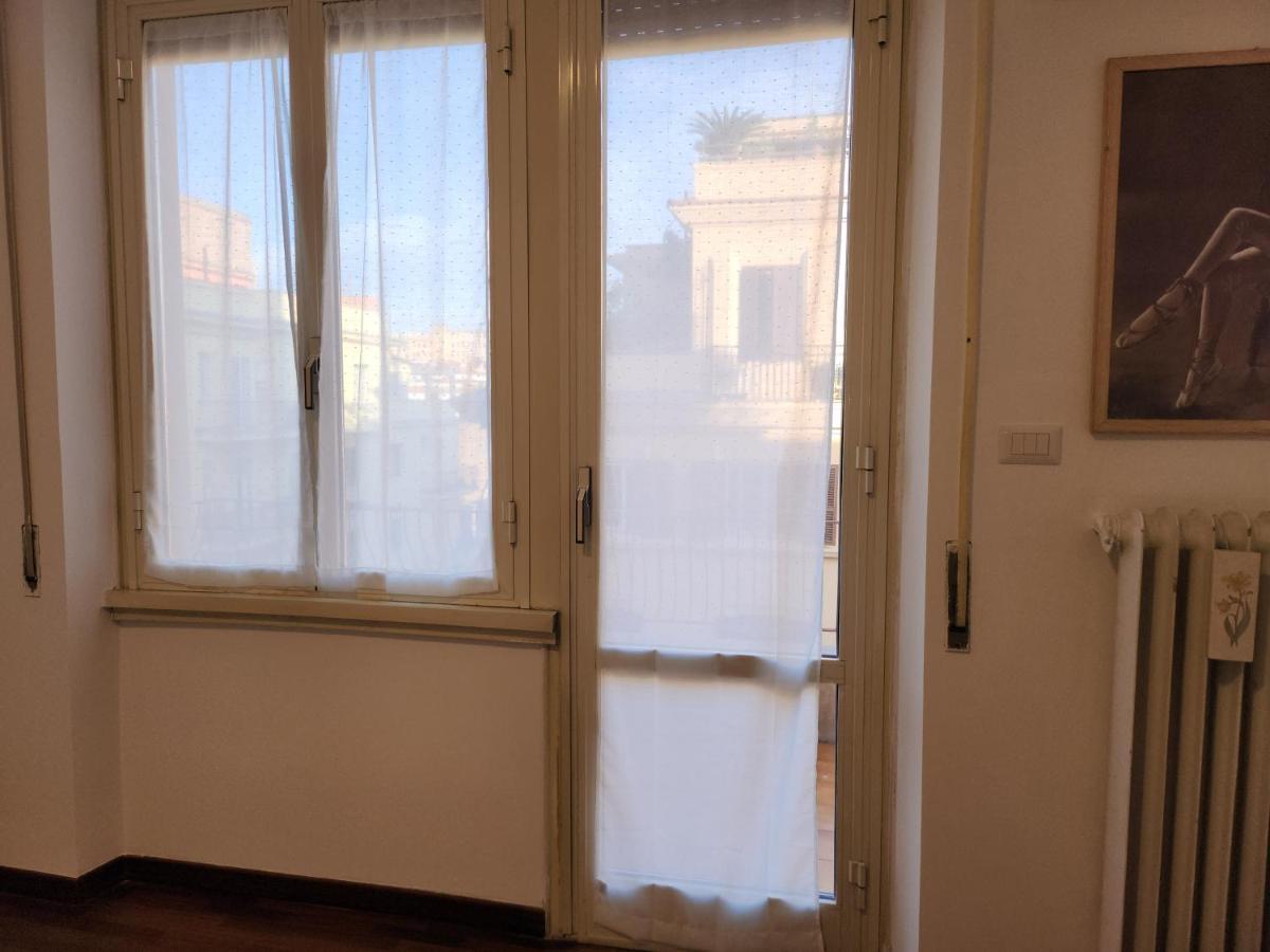 Casa Su Colosseo San Giovanni Рим Экстерьер фото